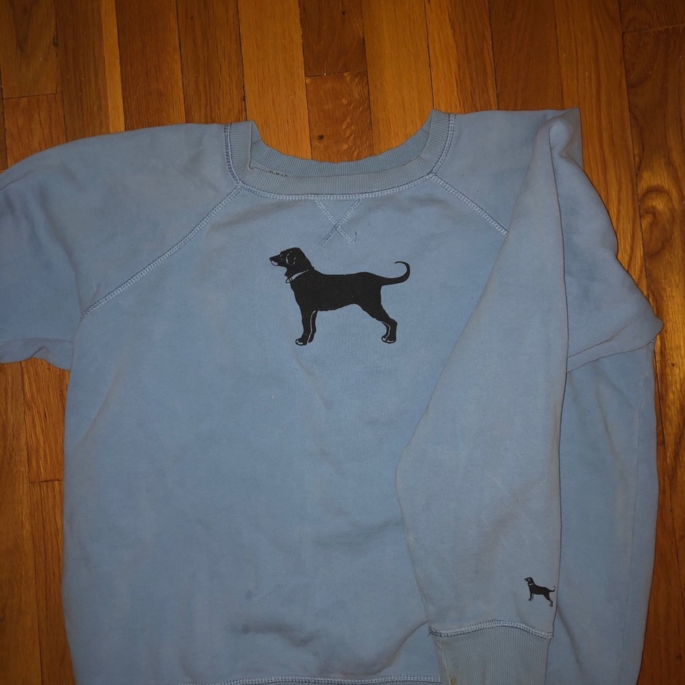 Black dog sweatshirt